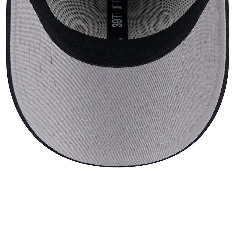 Men's New Era Navy Auburn Tigers Active Slash Sides 39THIRTY Flex Hat