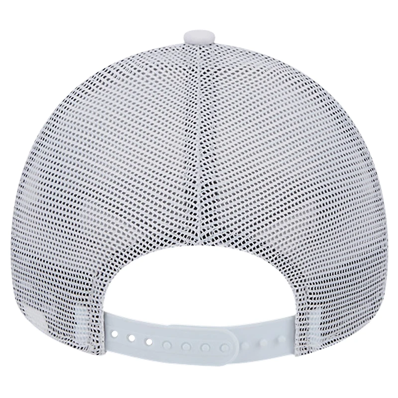 Men's New Era White Auburn Tigers Wink Foam Trucker Adjustable Hat