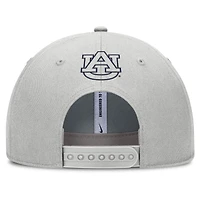 Casquette ajustable Nike grise Auburn Tigers 2025 On-Field Primetime Rise Dri-FIT pour homme