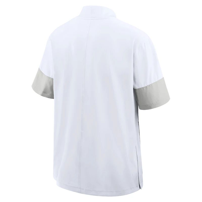 Veste d'entraîneur Nike blanche Auburn Tigers 2025 Sideline à manches courtes et fermeture éclair quart de cercle Dri-FIT pour homme