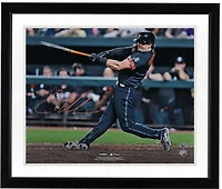 Photo de maillot City Connect d'Adley Rutschman, joueur des Orioles de Baltimore, autographiée (16" x 20").