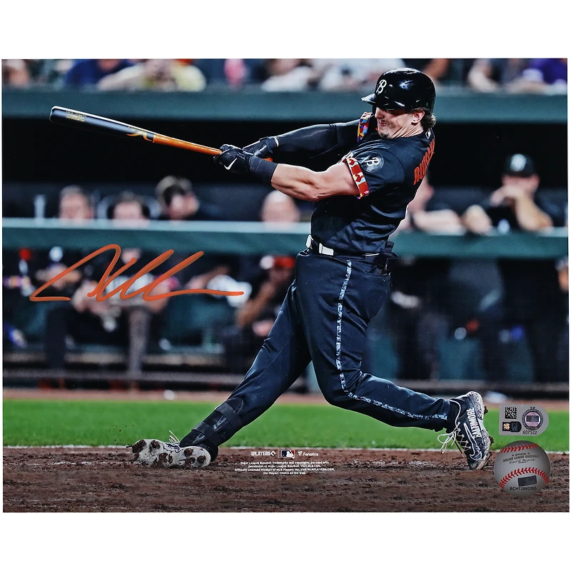 Photographie autographiée de 8" x 10" de Adley Rutschman avec le maillot City Connect Swing des Orioles de Baltimore