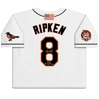 Maillot authentique autographié par Mitchell & Ness des Baltimore Orioles de Cal Ripken Jr. avec inscription « 2007 Hall of Fame »