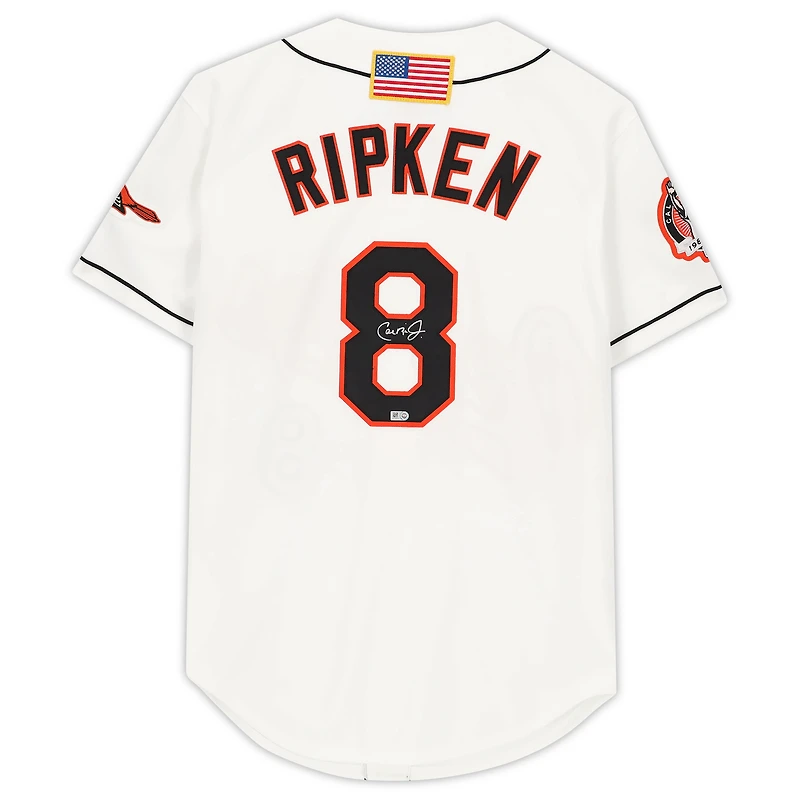 Maillot authentique de l'équipe Mitchell & Ness autographié par Cal Ripken Jr. des Baltimore Orioles