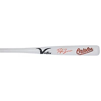 Bâton miniature Victus autographié par Dylan Beavers des Orioles de Baltimore (identification de l'équipe)