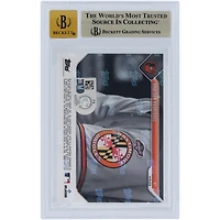 Grayson Rodriguez Baltimore Orioles a autographié la carte Topps 2023 de Beckett, numéro 57, pour ses débuts en MLB. Les fanatiques ont été témoins d'une carte recrue authentifiée de 9,5/10.