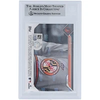 Grayson Rodriguez Baltimore Orioles a autographié la carte Topps 2023 de Beckett pour ses débuts en MLB #57. Les fanatiques ont vu la carte de recrue authentifiée.