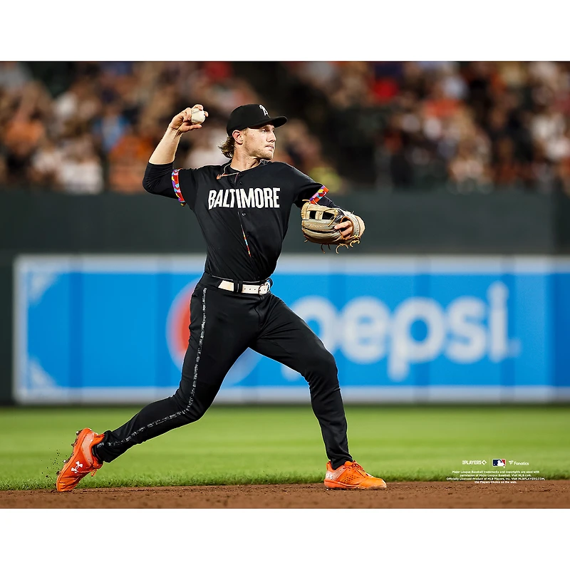 Photographie du maillot noir non signé de Gunnar Henderson des Orioles Baltimore