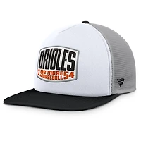 Casquette ajustable Fanatics grise/blanche pour homme avec patch avant en mousse et logo des Orioles de Baltimore
