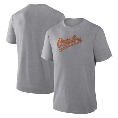 T-shirt Fanatics Heather Gray Baltimore Orioles Play Tribute pour homme, en mélange de trois matières