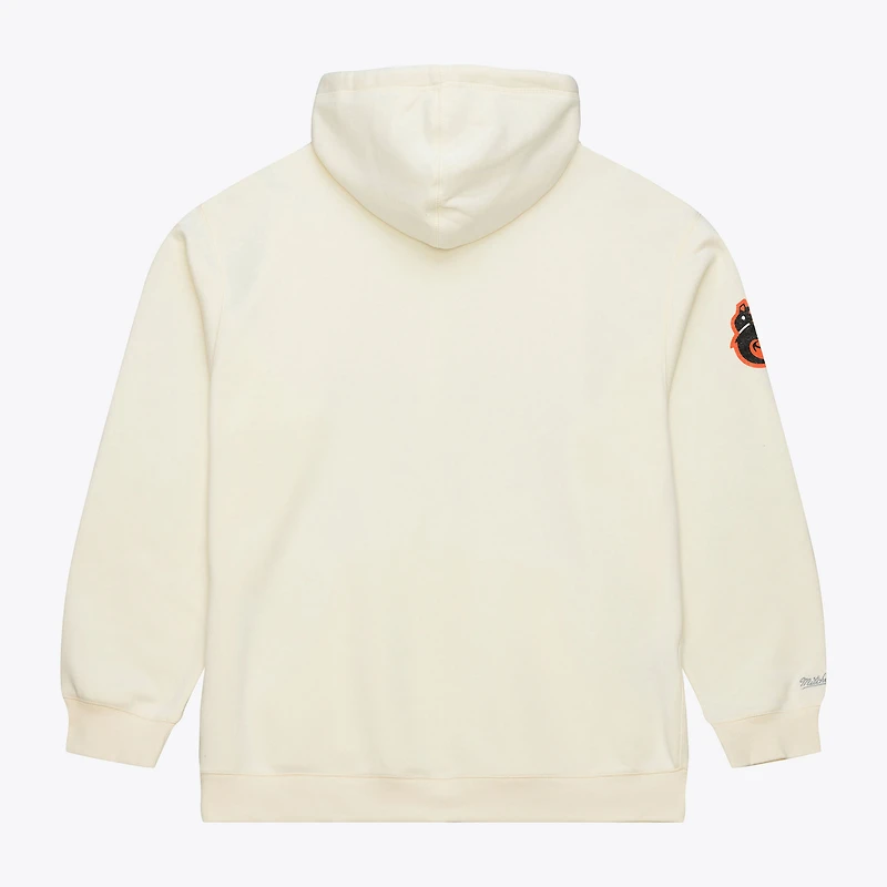 Sweat à capuche Mitchell & Ness Cal Ripken Jr. crème Baltimore Orioles pour homme, style rétro, avec nom et numéro.