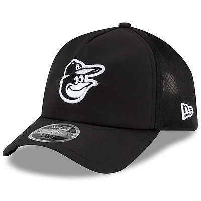 Casquette trucker ajustable New Era noire Baltimore Orioles 2026 Apex 9FORTY pour homme