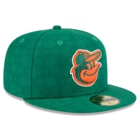 Men's New Era Kelly Green Baltimore Orioles St. Patrick's Day 59FIFTY Fitted Hat