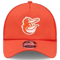 Casquette trucker ajustable New Era blanche Baltimore Orioles 2026 pour homme, modèle Apex 9FORTY.