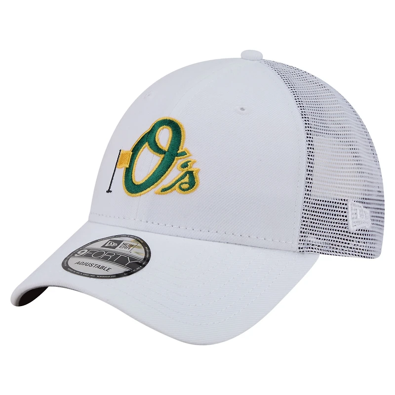Men's New Era White Baltimore Orioles Flag 9FORTY Trucker Adjustable Hat