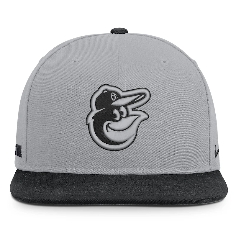 Casquette Nike Primetime Pro Dri-FIT grise et noire pour homme