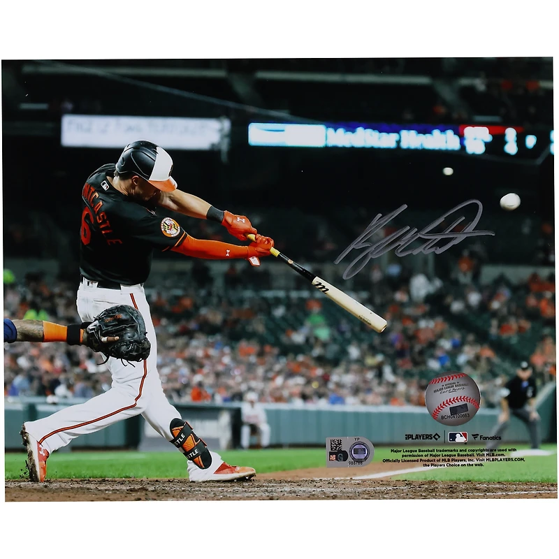 Photographie horizontale autographiée de 8" x 10" de Ryan Mountcastle, joueur des Orioles de Baltimore