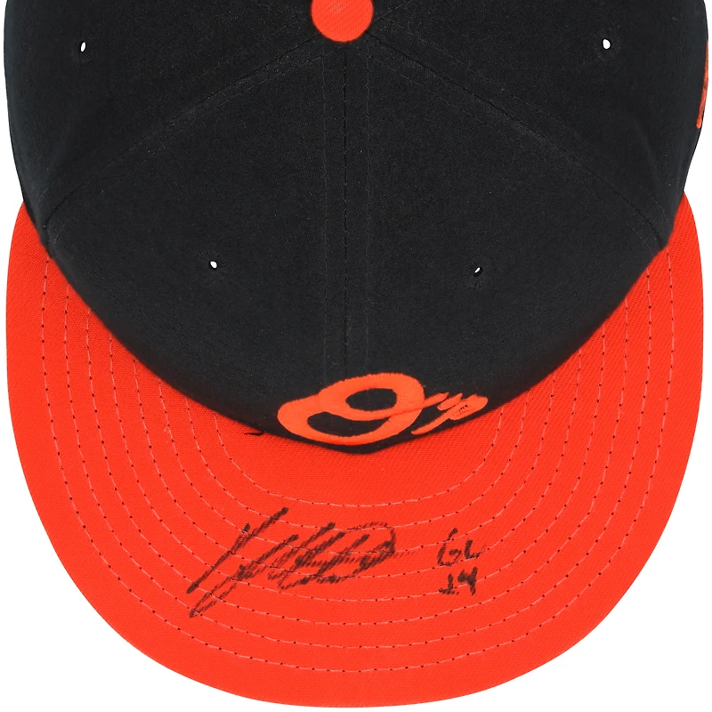 Casquette New Era noire et orange autographiée par Ryan Mountcastle, portée lors d'un match des Orioles de Baltimore (saison 2024 de la MLB), avec inscription « GU 24 ».