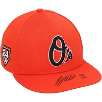 Casquette orange New Era portée en match par Ryan Mountcastle des Orioles de Baltimore lors du camp d'entraînement de printemps 2024 de la MLB, avec inscription « GU 24 ».
