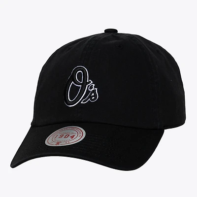 Unisex Mitchell & Ness Black & White Baltimore Orioles 1904 Strapback Adjustable Hat