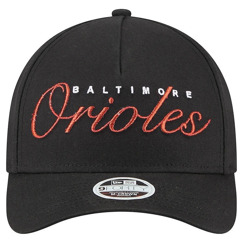 Casquette ajustable New Era noire métallisée 9FORTY pour femme, motif Baltimore Orioles