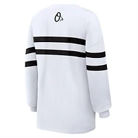 T-shirt rayé oversize à manches longues WEAR by Erin Andrews blanc Baltimore Orioles pour femmes