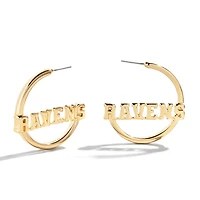Boucles d'oreilles créoles BaubleBar avec logo des Baltimore Ravens