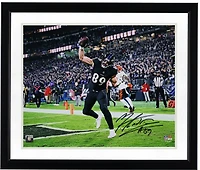 Mark Andrews Baltimore Ravens Autographed 16" x 20" Touchdown Spike Photograph