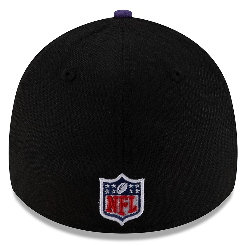 Casquette New Era 39THIRTY Flex noire/violette pour homme des Baltimore Ravens, draft NFL 2025