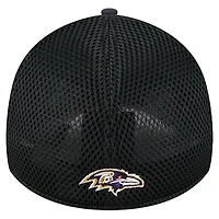 Casquette New Era noire Outline 39THIRTY Flex des Baltimore Ravens pour homme