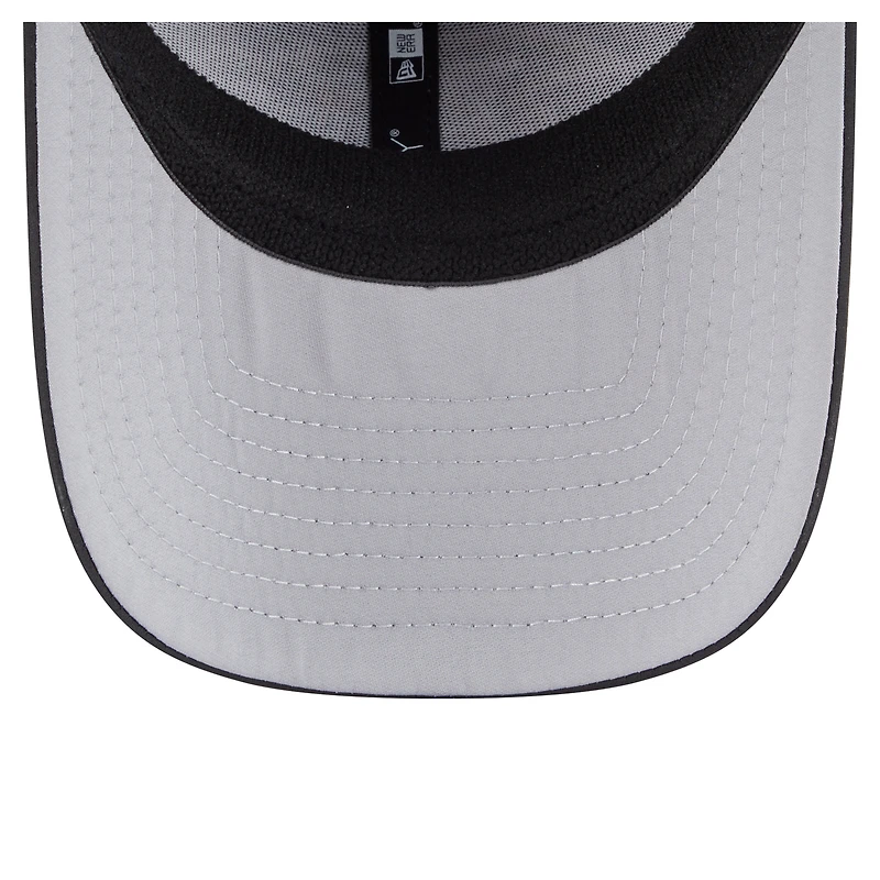 Men's New Era Black Baltimore Ravens Perforated 39THIRTY Flex Hat