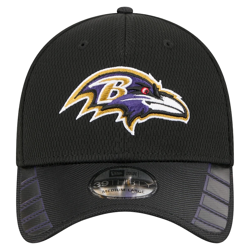 Casquette New Era noire à visière Hit 39THIRTY Flex des Baltimore Ravens pour homme