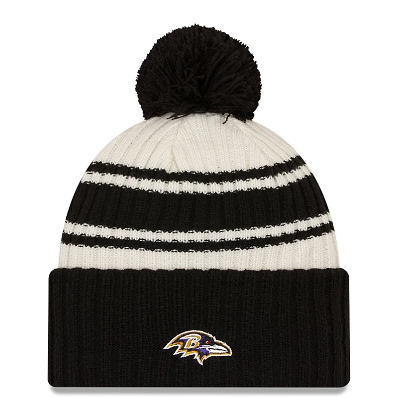Baltimore Ravens 2022 Sideline crème/noir New Era pour homme - Tuque en tricot à revers sport avec pompons
