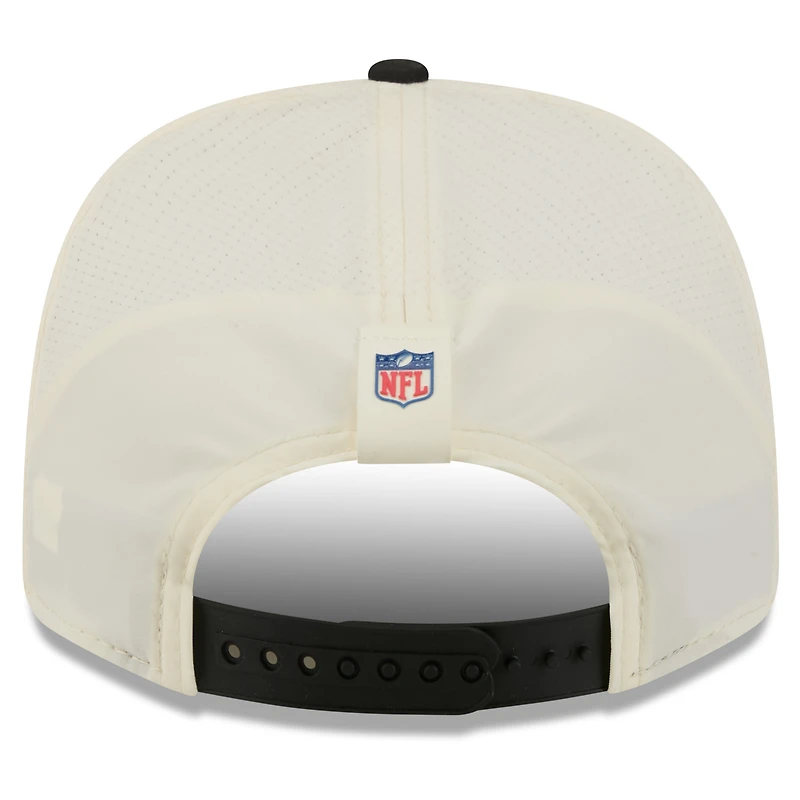 Casquette ajustable New Era crème/noire Baltimore Ravens 2026 NFL Training Camp 9SEVENTY pour homme