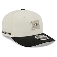 Casquette ajustable New Era crème/noire Baltimore Ravens 2026 NFL Training Camp 9SEVENTY pour homme