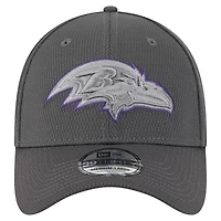 Casquette New Era Graphite Baltimore Ravens Main 39THIRTY Flex pour homme