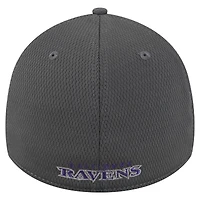 Men's New Era Graphite Baltimore Ravens  Main 39THIRTY Flex Hat