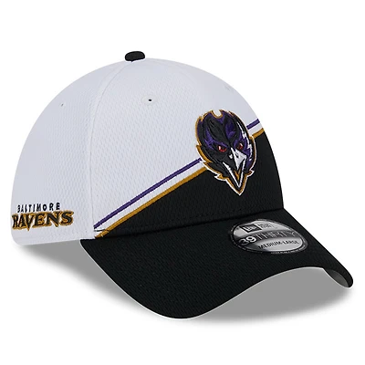 Casquette Flexline 39THIRTY Sideline 2023 des Baltimore Ravens New Era pour homme