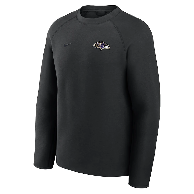 Men's Nike Black Baltimore Ravens Tech Fleece Raglan Sweatshirt