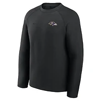 Men's Nike Black Baltimore Ravens Tech Fleece Raglan Sweatshirt
