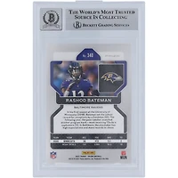 Carte de recrue autographiée 2021 Panini Prizm rouge, blanc et bleu Prizm n° 340 de Rashod Bateman des Baltimore Ravens, présentée par les fans de Beckett et authentifiée 10.