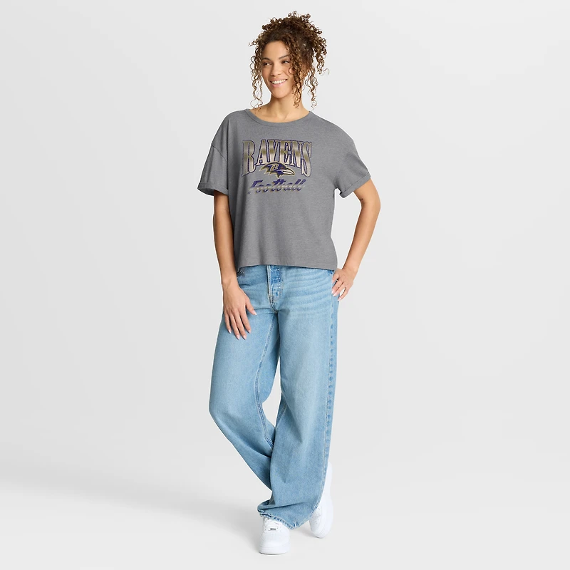 T-shirt Fanatics Heather Gray Baltimore Ravens Overplayed Tribute à manches carrées en mélange de trois matières pour femmes