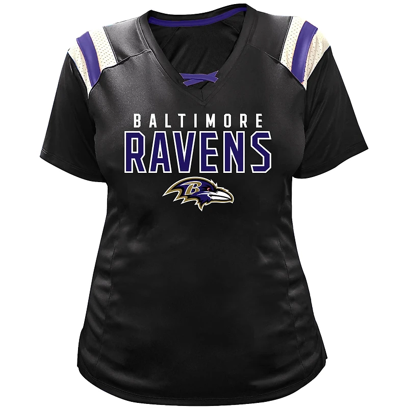 T-shirt col V en dentelle raglan avec nom et numéro pour femme Fanatics Lamar Jackson Black Baltimore Ravens, grande taille