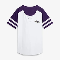 T-shirt à lacets Fanatics blanc/violet Baltimore Ravens Touchdown Pass Athena pour femme