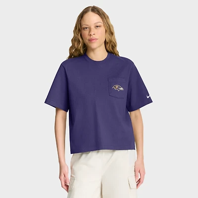 T-shirt Nike violet à poche carrée Rewind des Baltimore Ravens pour femme