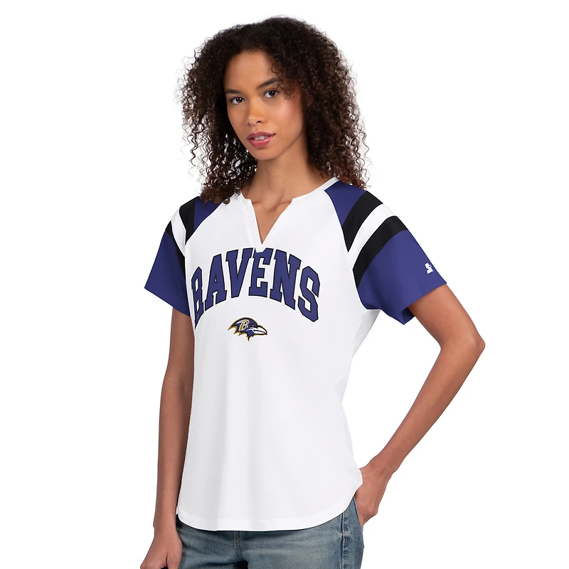 T-shirt à col cranté Starter blanc pour femme, Baltimore Ravens Game On