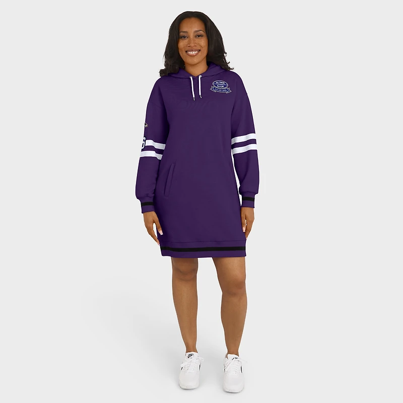 Robe à capuche violette des Baltimore Ravens pour femme par Erin Andrews