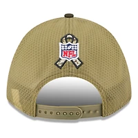 Casquette ajustable 9FORTY A-Frame verte/vert foncé Baltimore Ravens 2025 Salute to Service pour jeunes New Era