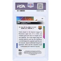 Carte recrue authentifiée 9/10 Topps Finest UCC Refractor #50 PSA 2023-24 signée par Lamine Yamal Barcelone