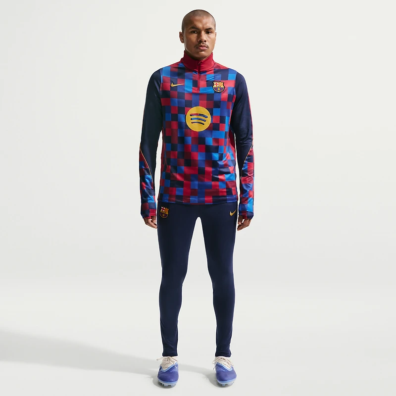 Haut à manches longues et col zippé Nike rouge Barcelone 2026/27 Strike Drill pour homme